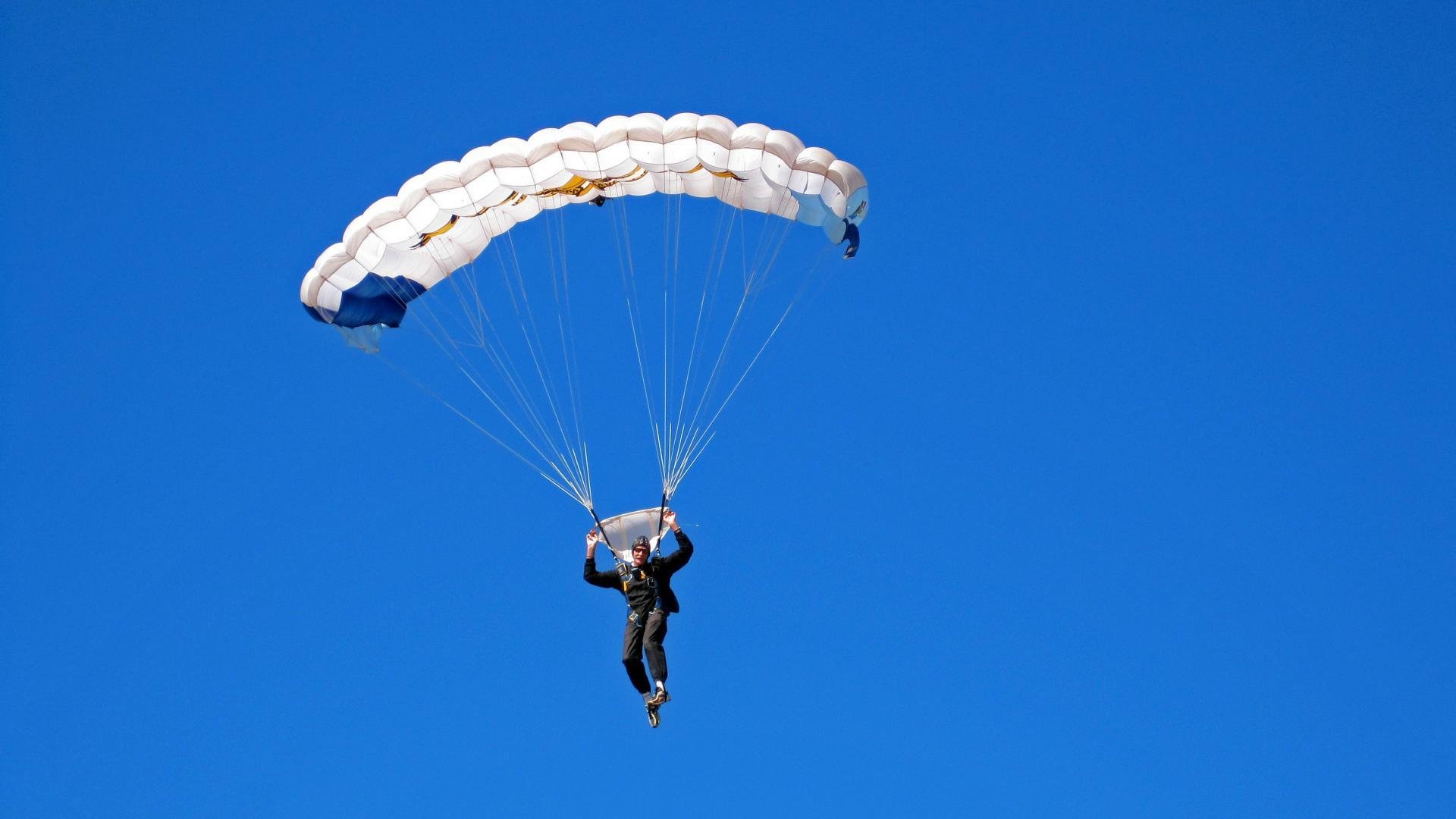 “中超联赛引入先进的比赛监控系统，保障比赛安全”，中超联赛官方数据统计